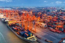 Việt Nam – Con đường tránh thuế quan Mỹ của công ty Trung Quốc?