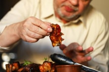 Người đàn ông giả đau tim 20 lần để không phải trả tiền ăn tại nhà hàng