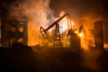 Lo ngại cuộc chiến Israel – Hamas, dầu thô lên hơn 92 USD/thùng