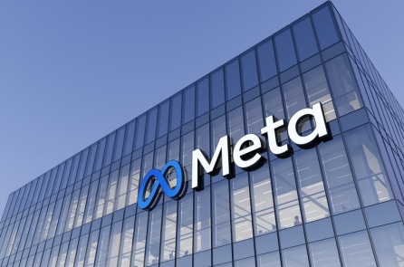 Nghị sĩ Mỹ điều tra Meta, chỉ trích cho phép AI trò chuyện ‘khiêu gợi’ với trẻ em