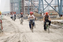 Nikkei: Suy thoái kinh tế của Trung Quốc khiến lợi nhuận sản xuất toàn cầu giảm 9%