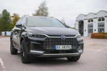 Trung Quốc: ‘Hỗn chiến’ cạnh tranh giá của các ‘ông lớn’ xe năng lượng mới