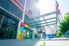 Sinh viên hoạt động mại dâm đến lần thứ 4 bị buộc thôi học