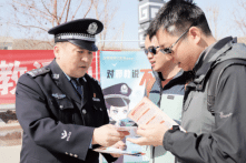 Báo cáo: 1.031 người tập Pháp Luân Công bị bắt hoặc sách nhiễu ở TQ tháng 3, 4