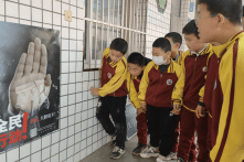 Chiến dịch vận động chữ ký mới của ĐCSTQ lừa dối hàng triệu người