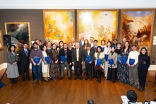 52 người đoạt giải trong “Cuộc thi vẽ tranh sơn dầu tả thực nhân vật toàn cầu” của Đài truyền hình NTDTV