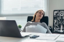 Chuyên gia chỉ bạn cách ngủ trưa giúp xua tan mệt mỏi hiệu quả