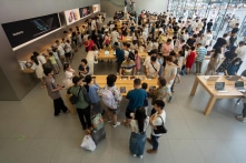 Lượng bán iPhone năm 2023 giảm nhưng vẫn cao nhất tại thị trường Trung Quốc