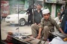 Thiếu niên 14 tuổi khởi nghiệp bán thịt nướng, mơ ước mở nhà hàng trong tương lai