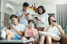 Đừng để chiếc điện thoại thông minh phá hủy cuộc sống của bạn