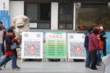 Trùng Khánh cài mã QR trên biển số nhà của người dân