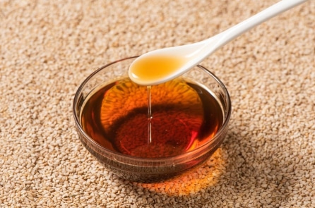 Vì sao ăn một thìa dầu mè mỗi ngày giúp giảm xơ gan hay ung thư gan?