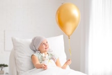 Bé gái 2 tuổi hiến tủy cho chị gái chữa ung thư