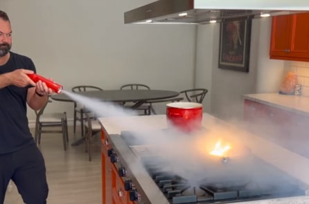 Thụy Điển sản xuất bình cứu hỏa nhỏ nhất thế giới