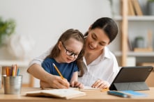 Dạy học tại gia: 7 ưu tiên quan trọng phụ huynh không thể bỏ qua