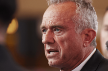 Dịch sởi tại Mỹ vượt mốc 700 ca: Áp lực dồn lên bộ trưởng Robert F. Kennedy Jr.