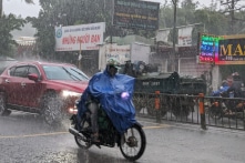 Áp thấp nhiệt đới sẽ gây mưa rất lớn ở khu vực miền Trung, có nơi trên 250mm