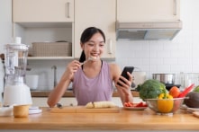 Đừng bao giờ sử dụng điện thoại di động vào “4 thời điểm” này
