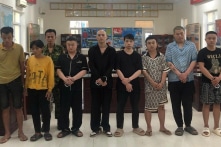 Bắt 6 người Trung Quốc vượt biên, chuẩn bị vào TP.HCM lập đường dây lừa đảo công nghệ cao