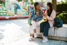 Hành xử ở nơi công cộng: Hãy luôn tử tế và không gây ồn ào