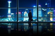 Nguyên nhân người giàu Trung Quốc đổ xô ‘bỏ phiếu bằng chân’