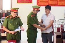 Một cán bộ địa chính phường cấp giấy phép xây dựng giả