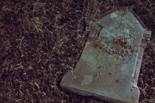 Bia mộ bí ẩn 400 năm ở Virginia, những bí mật được tiết lộ