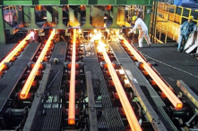 Chỉ số sản xuất công nghiệp 10 tháng tăng 8,3%, ngành chế biến, chế tạo dẫn dắt tăng trưởng