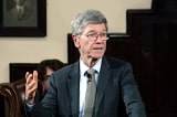 Jeffrey Sachs: Nga chơi cờ vua, Trung chơi cờ vây, Mỹ chơi bài poker