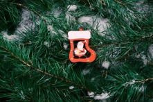 Người mẹ mắc bệnh bạch cầu được ông già Noel tặng 253 triệu đồng