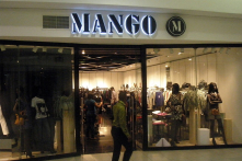 Nhà sáng lập thời trang Mango rơi xuống vực, con trai chứng kiến toàn bộ quá trình