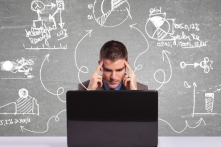 Khoảnh khắc phá hỏng sự tập trung của chúng ta