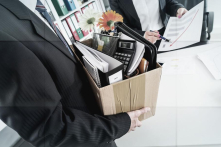 Ngay đầu năm mới, hàng loạt “ông lớn” sa thải lượng lớn lao động