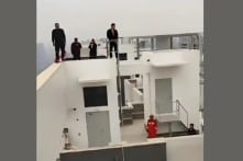 Trung Quốc: Cận Tết, công nhân dọa “nhảy lầu đòi lương” bị cảnh sát bắt giữ