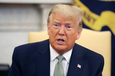 Tổng thống Trump ký sắc lệnh cấm cấp quỹ liên bang cho các trường yêu cầu tiêm vắc-xin COVID