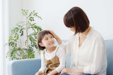 Đằng sau mỗi đứa trẻ tự tin luôn có cha mẹ như thế này!