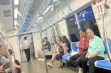 metro ben thanh suoi tien thu gan 12 ty dong trong 10 ngay tet