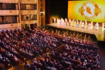 Khán giả tại Trung tâm Nghệ thuật Lincoln ca ngợi Shen Yun ‘Giống như một giấc mơ!’