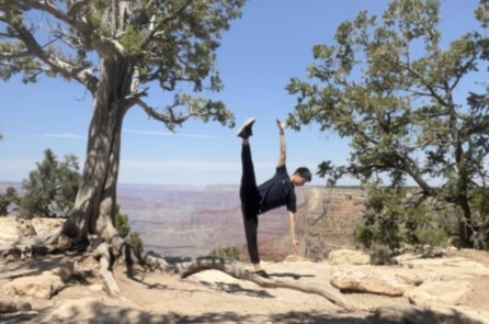 Thiếu niên tài năng từ bỏ giấc mơ Ivy League để gắn bó với Học viện Phi Thiên