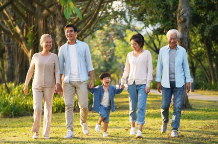 Mỗi bước đi bộ đều quan trọng, nhưng có thực sự cần 10.000 bước mỗi ngày?