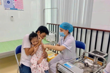 Cha mẹ có thể làm gì để chống lại cuộc khủng hoảng sức khỏe ở trẻ nhỏ?