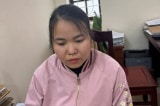 nguoi phu nu mang gan 50 chiec xe o to thue tu lai di ban cam co