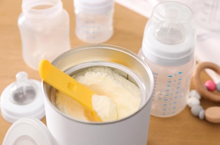 Nhiều sữa công thức ở Mỹ chứa trên 60% đường bổ sung