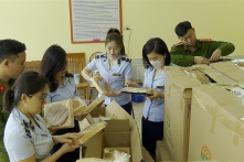 720kg bánh Trung thu nhập lậu từ Trung Quốc bị phát hiện trên cao tốc Nội Bài – Lào Cai