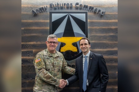 Mỹ thực sự có thể điều khiển thời gian và không gian, sở hữu vũ khí chấn động?