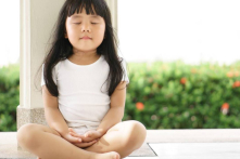 Chánh niệm có thể tách biệt bản thân khỏi nỗi đau như thế nào?