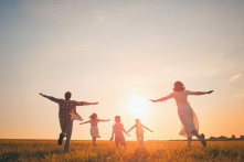 5 cách thúc đẩy một nền văn hóa coi trọng và ủng hộ việc sinh con