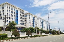 Cựu Phó giám đốc Sở Nội vụ tỉnh Tiền Giang bị khởi tố