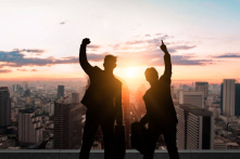 Thay vì than thở, hãy khám phá 3 mô hình sống giúp bạn vững bước trong sự nghiệp