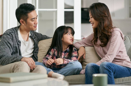 Khi con cái không tôn trọng bạn, chỉ cần áp dụng “Định luật Quạ” là đủ
